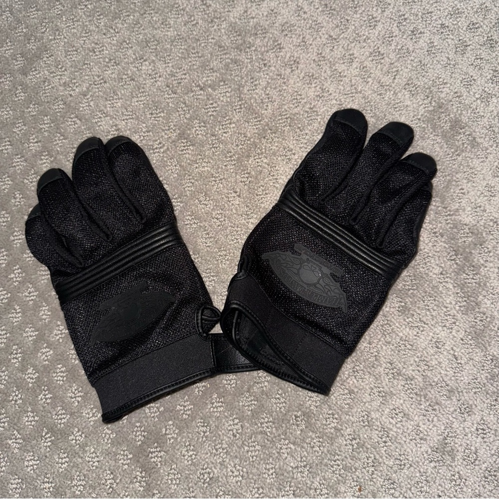 Men’s Harley Davidson “Winged Willie” G Skull Riding Gloves - Picture 2 of 6